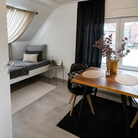 Stilvolles Loft Nahe Messe & Flughafen Duesseldorf *